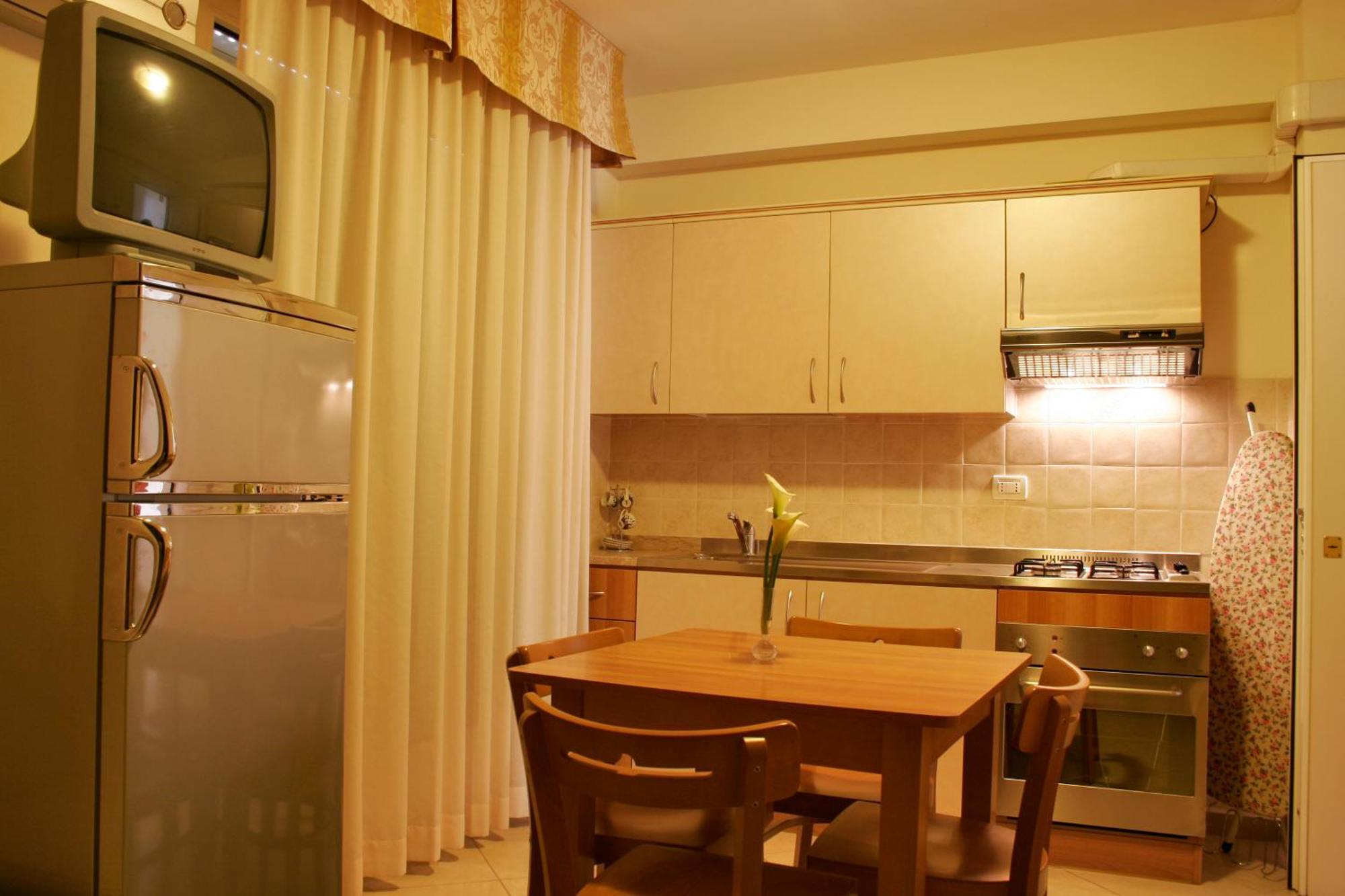 Residence Olimpo Ріміні Екстер'єр фото